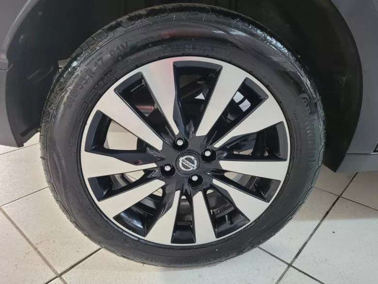 Nissan - KICKS SV 1.6