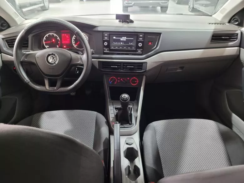 VW - VolksWagen - POLO 1.0